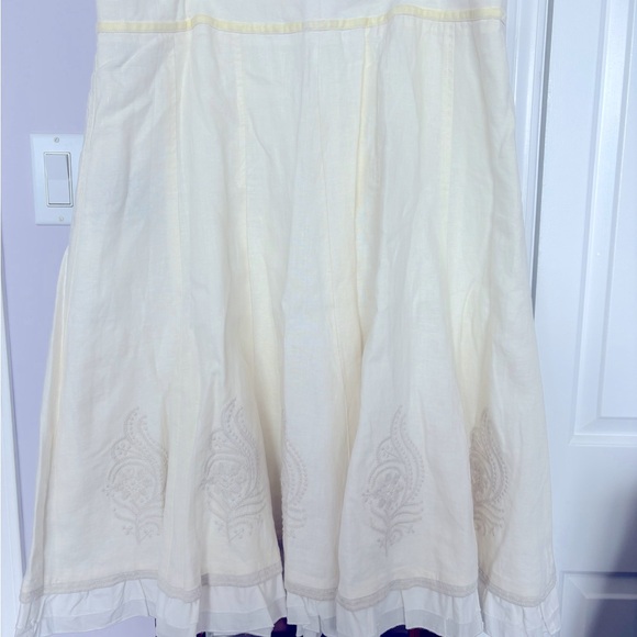 Knee length skirt - Picture 1 of 3